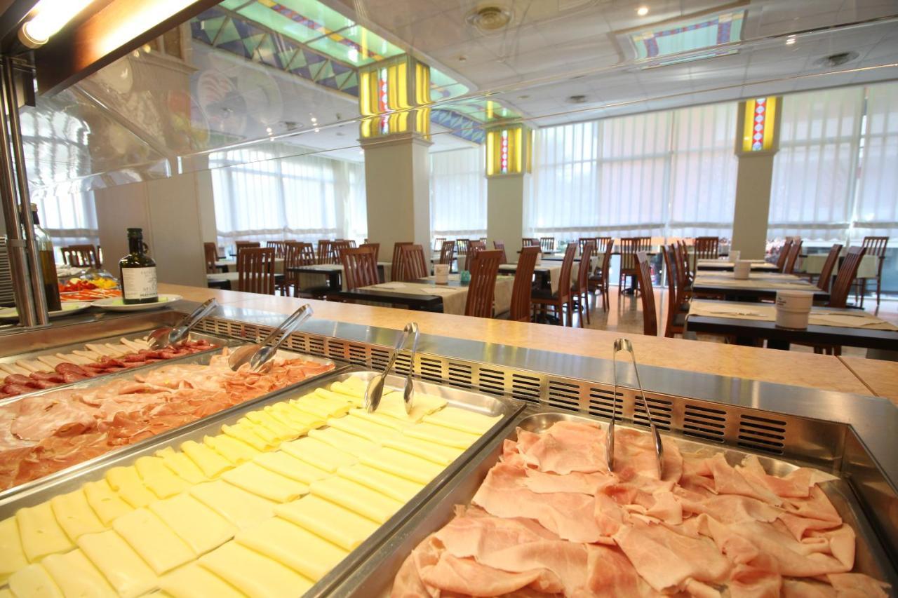 Continental B&B City Hotel Bibione Extérieur photo