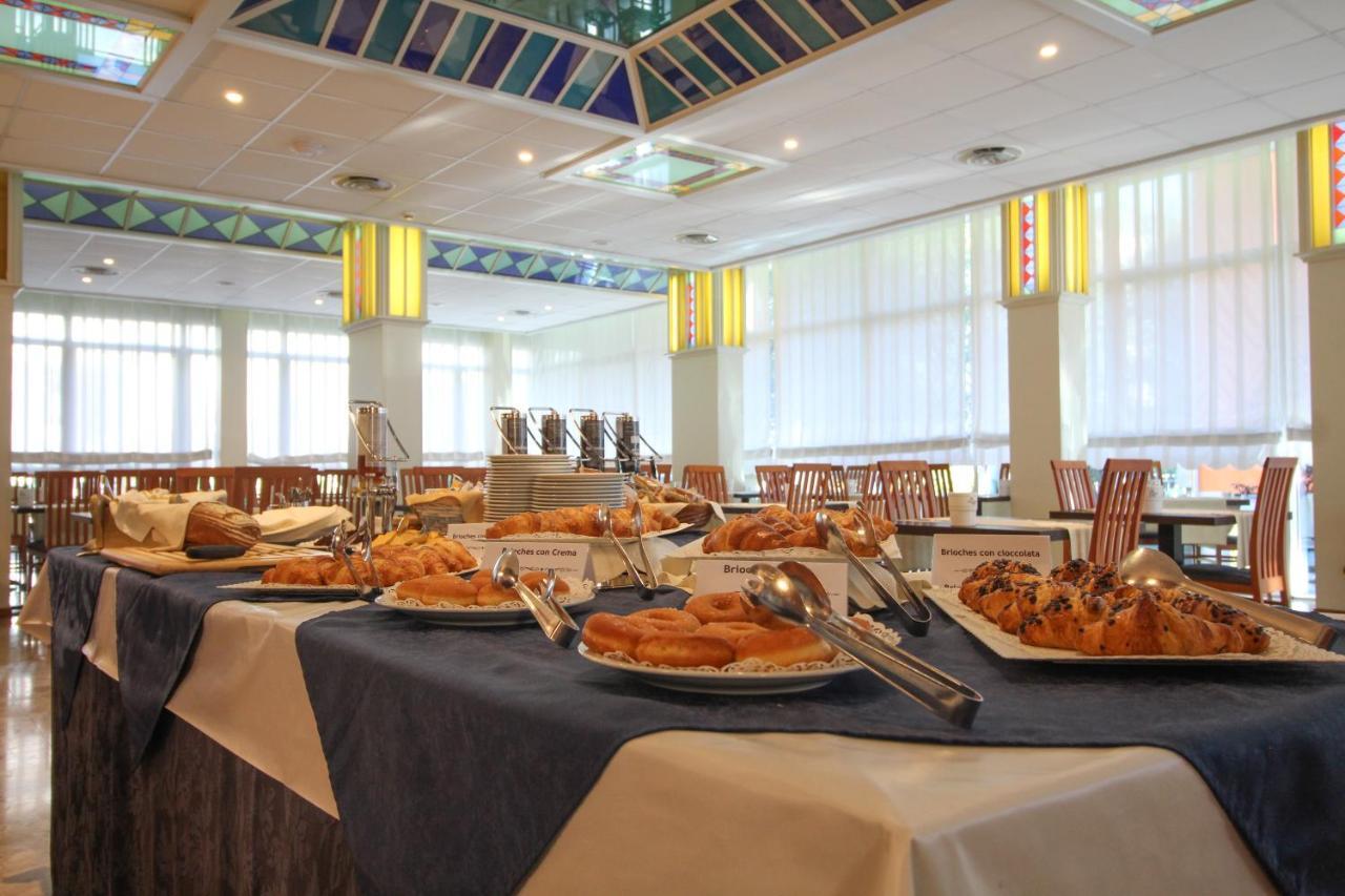 Continental B&B City Hotel Bibione Extérieur photo