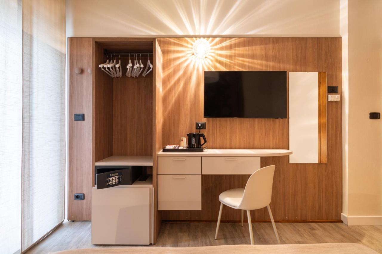 Continental B&B City Hotel Bibione Extérieur photo