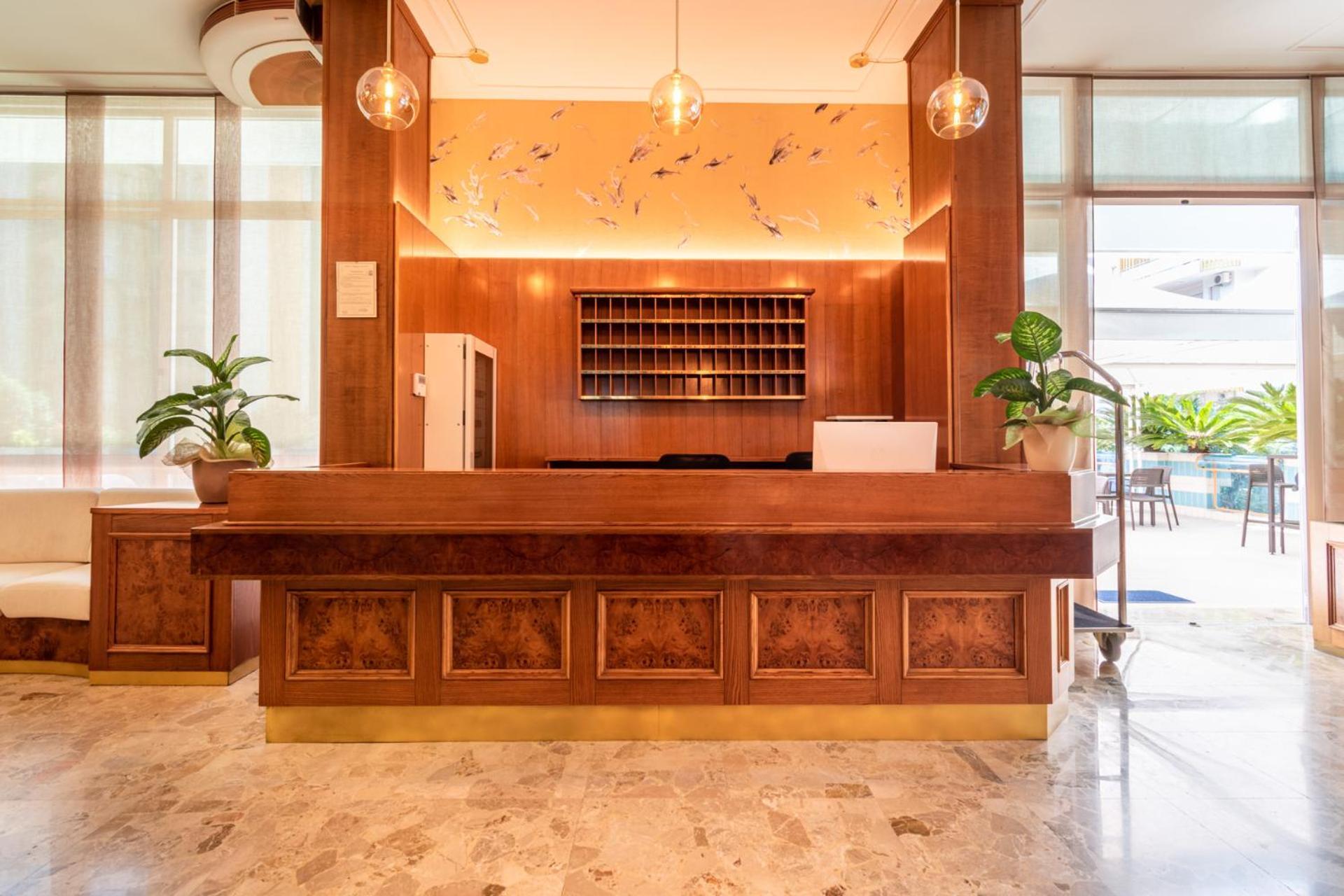 Continental B&B City Hotel Bibione Extérieur photo