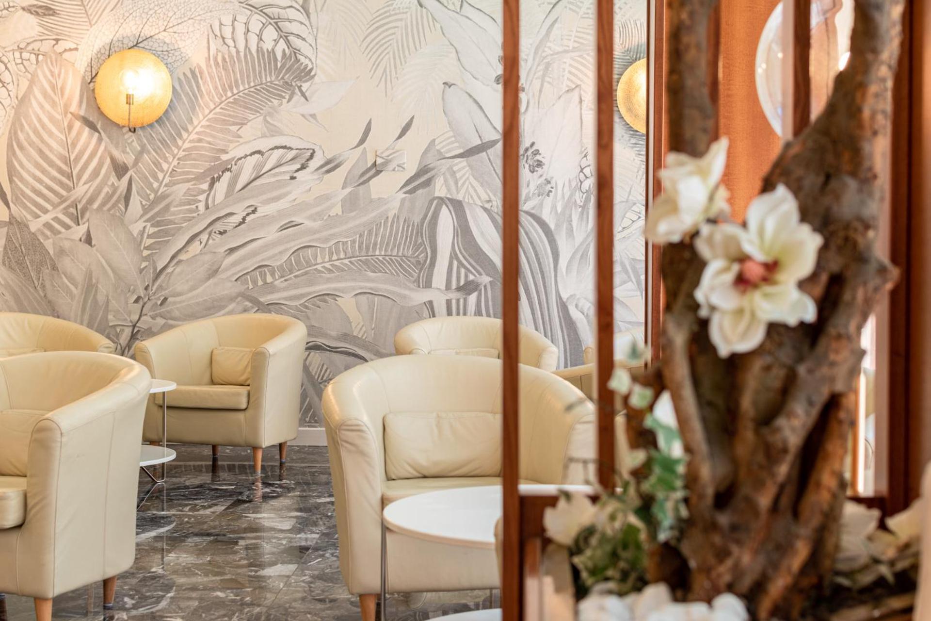 Continental B&B City Hotel Bibione Extérieur photo