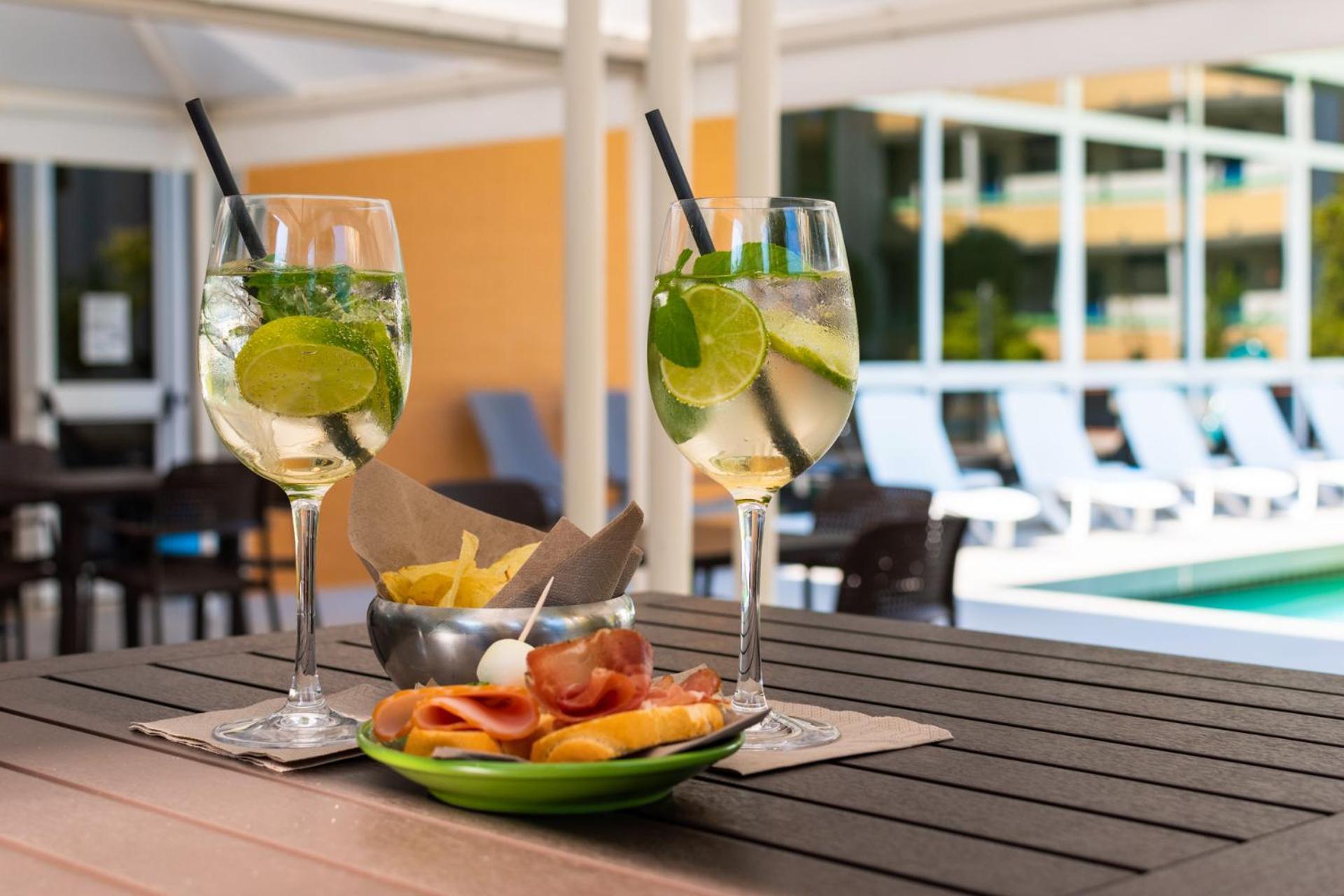 Continental B&B City Hotel Bibione Extérieur photo